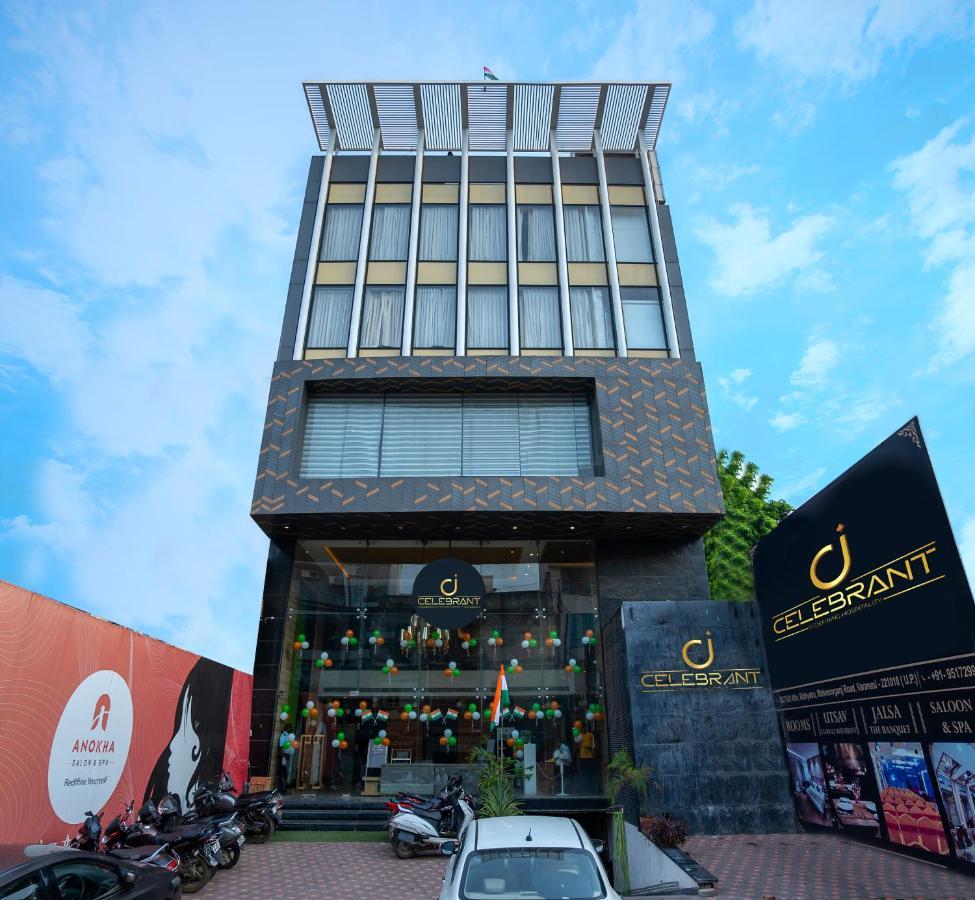 Celebrant Hotel Варанаси Экстерьер фото